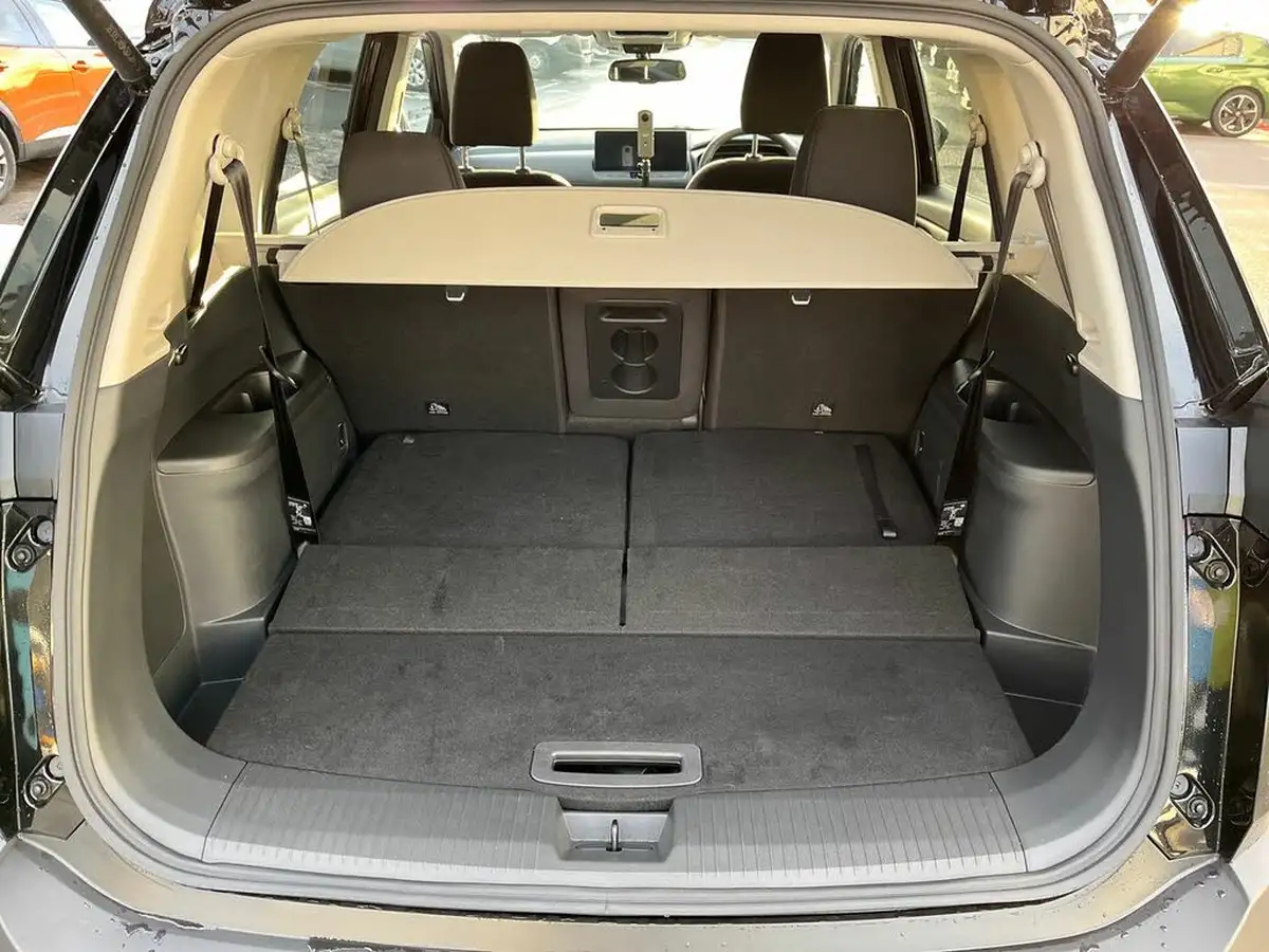 2024-nissan-x-trail-15-e-power-n-connecta-213ps-e-4orce-big-9