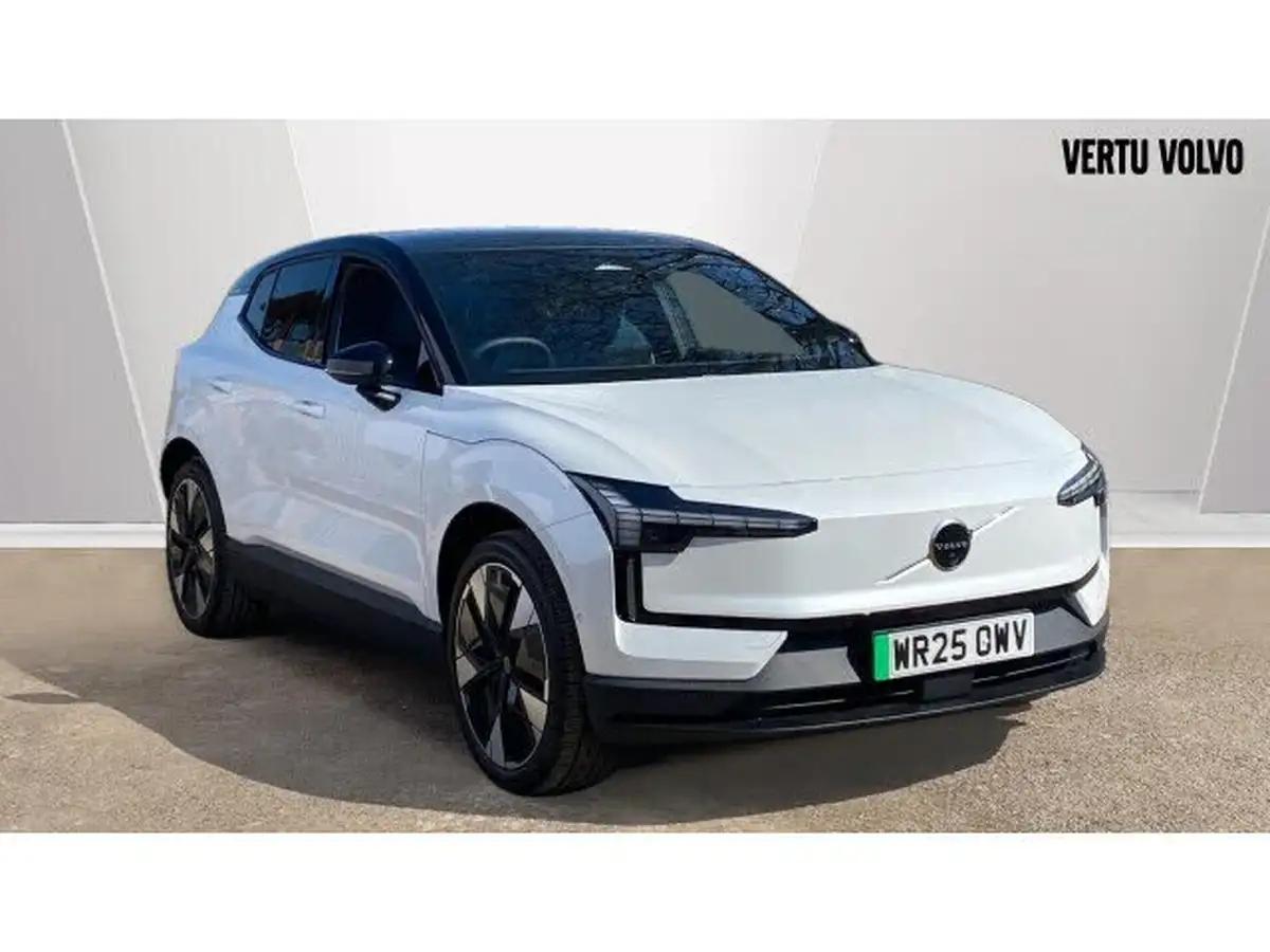 2025-volvo-ex30-e-twin-ultra-big-0