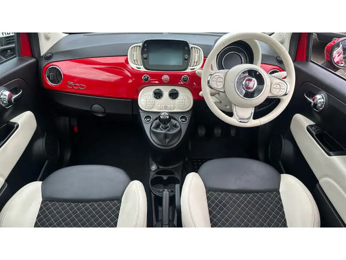 2022-fiat-500-10-dolcevita-big-9