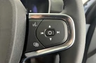 2024-volvo-xc40-small-11