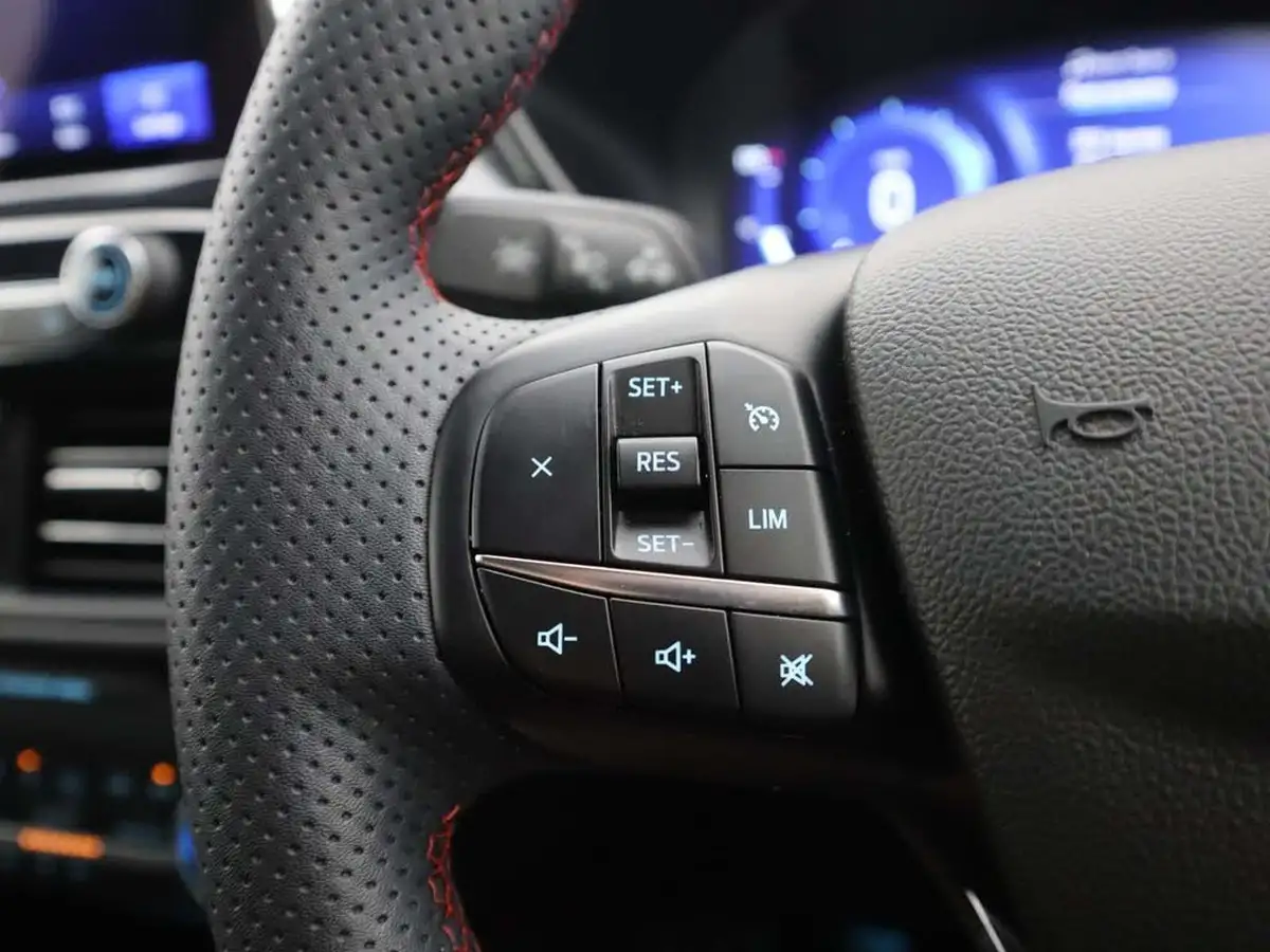 2023-ford-kuga-15t-st-line-edition-big-37