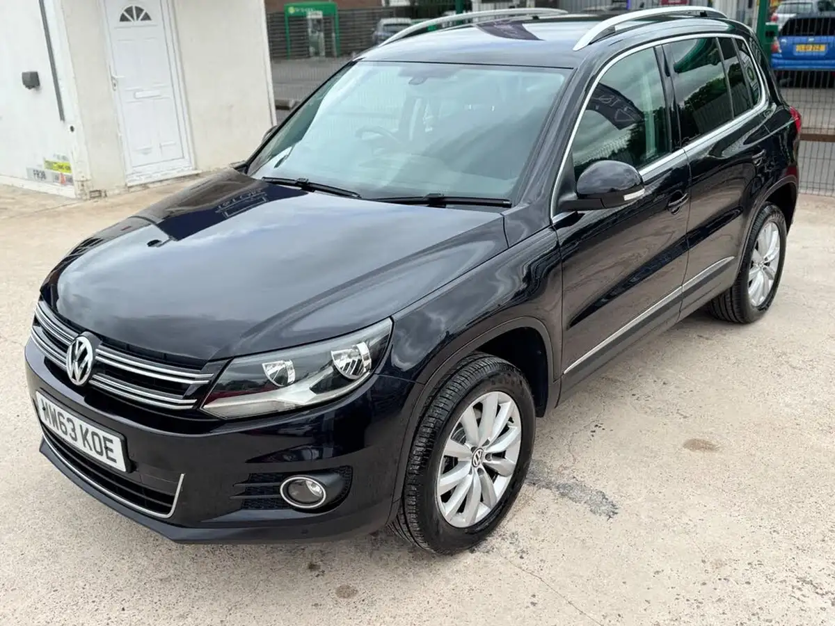 2013-volkswagen-tiguan-20tdi-match-140ps-4wd-dsg-big-18