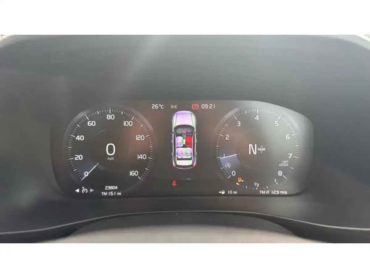 2021-volvo-xc40-15-t3-r-design-161bhp-big-10