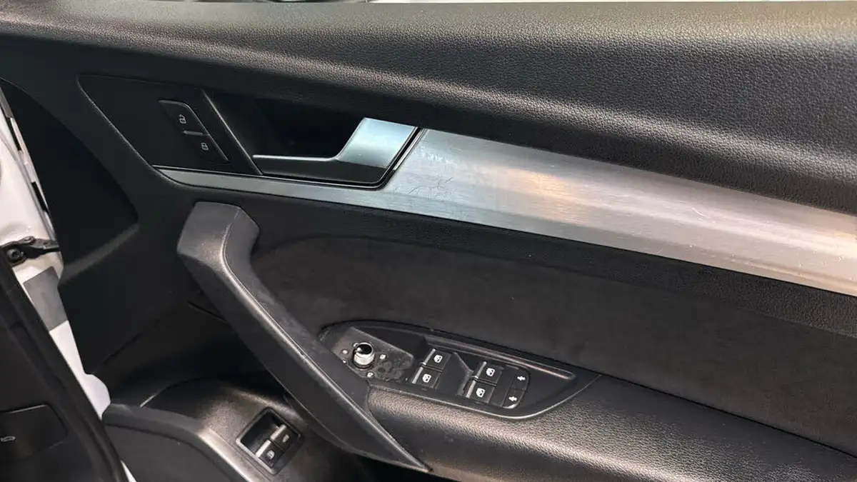 2020-audi-q5-20-50-tfsi-e-s-line-big-23