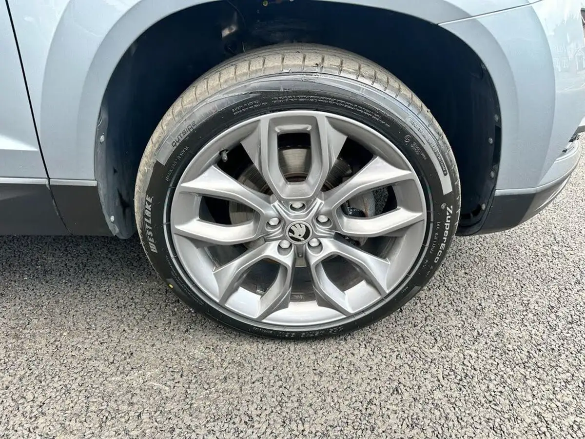 2020-skoda-karoq-15-tsi-se-l-dsg-big-9