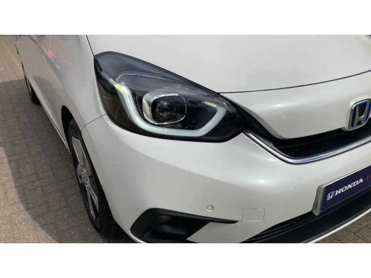 2022-honda-jazz-15-i-mmd-ex-107ps-big-33