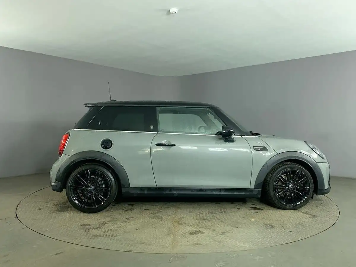 2021-mini-cooper-20-cooper-s-exclusive-hatchback-3d-auto-big-8