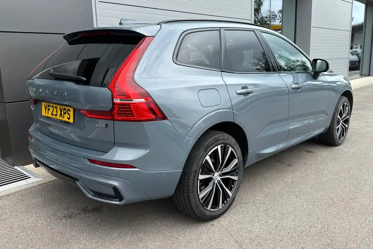 2023-volvo-xc60-20td-b4-plus-big-29