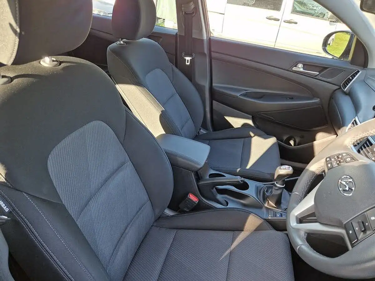 2019-hyundai-tucson-16-gdi-s-connect-big-6