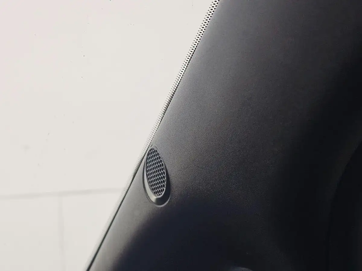 2019-nissan-leaf-e-n-connecta-big-73