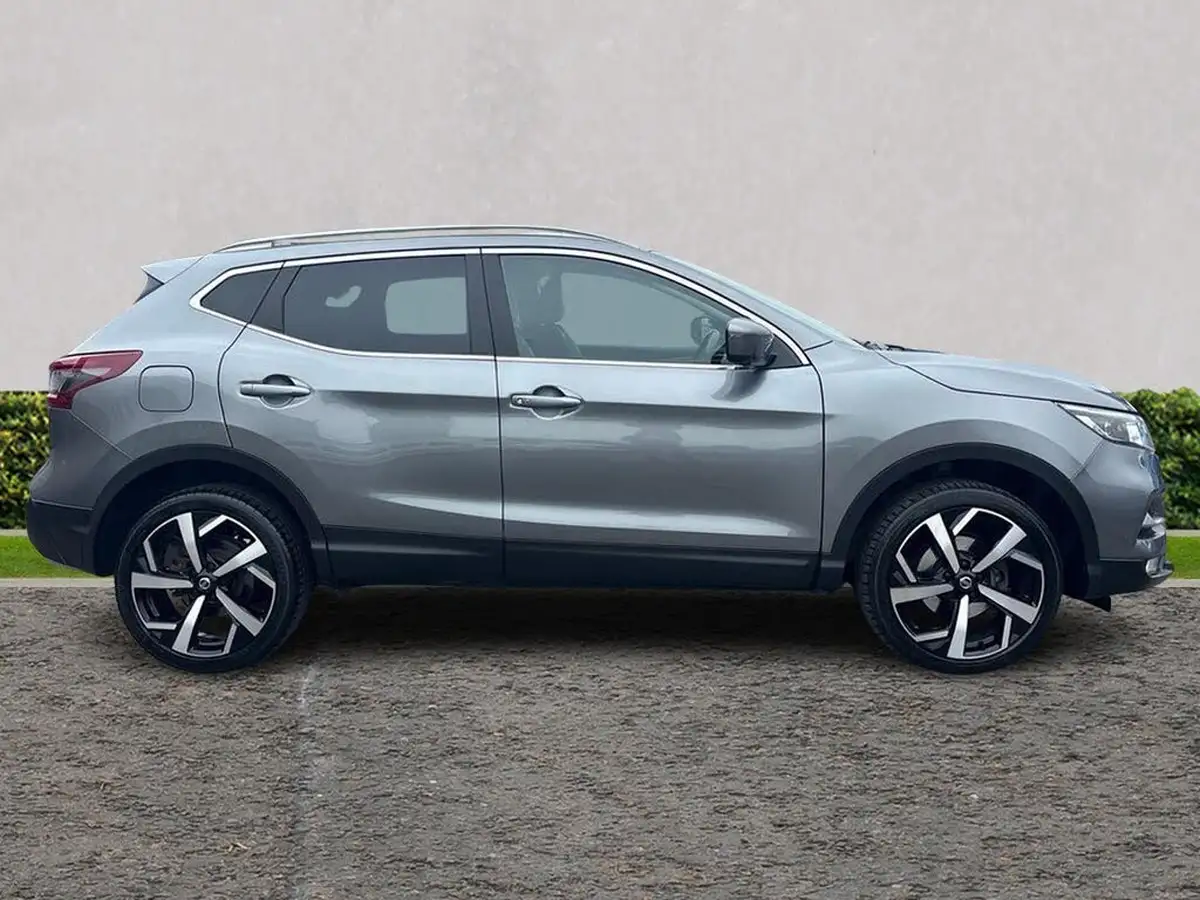 2021-nissan-qashqai-13-dig-t-n-motion-160ps-auto-big-1