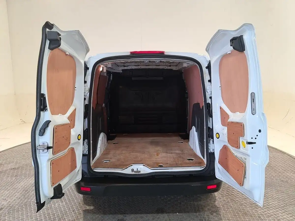 2023-ford-transit-connect-big-14