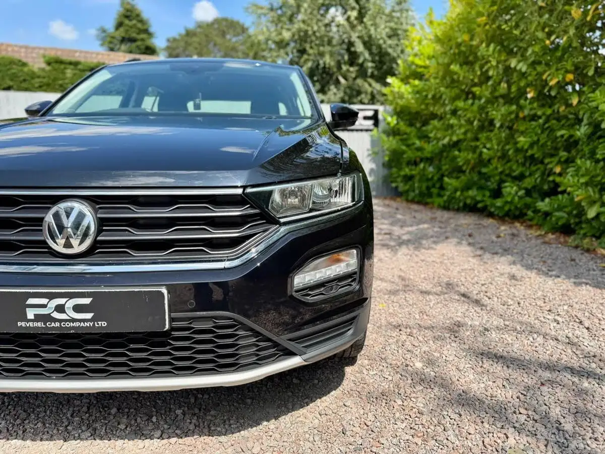 2020-volkswagen-t-roc-15-tsi-se-big-35