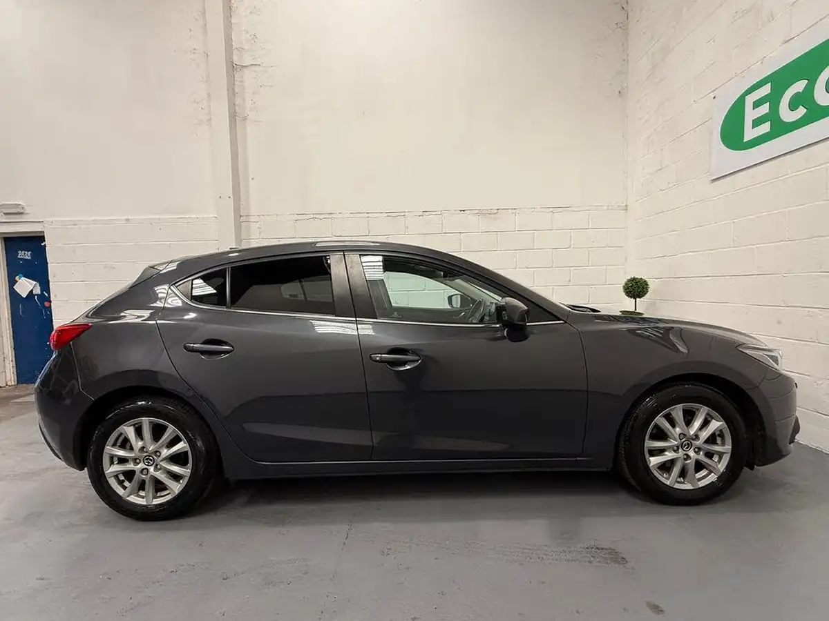 2016-mazda-mazda3-20-se-l-hatchback-5d-big-19