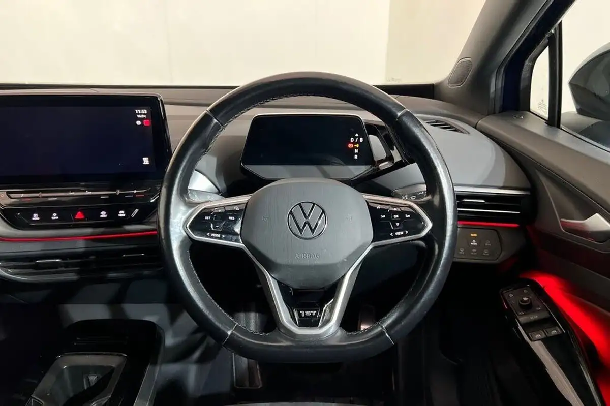 2021-volkswagen-id4-e-first-edition-big-14