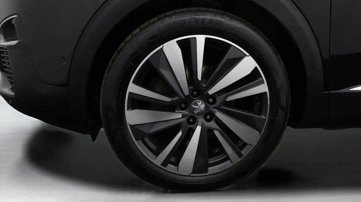 2019-peugeot-5008-suv-15-bluehdi-gt-line-eat8-big-18