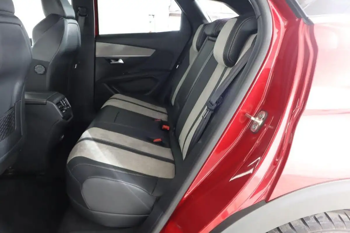 2021-peugeot-3008-suv-16-puretech-gt-premium-225bhp-hybrid-e-eat8-big-16