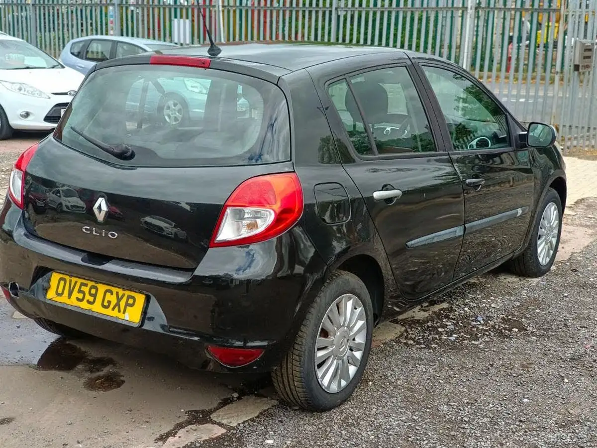 2009-renault-clio-12-expression-16v-75bhp-hatchback-big-17