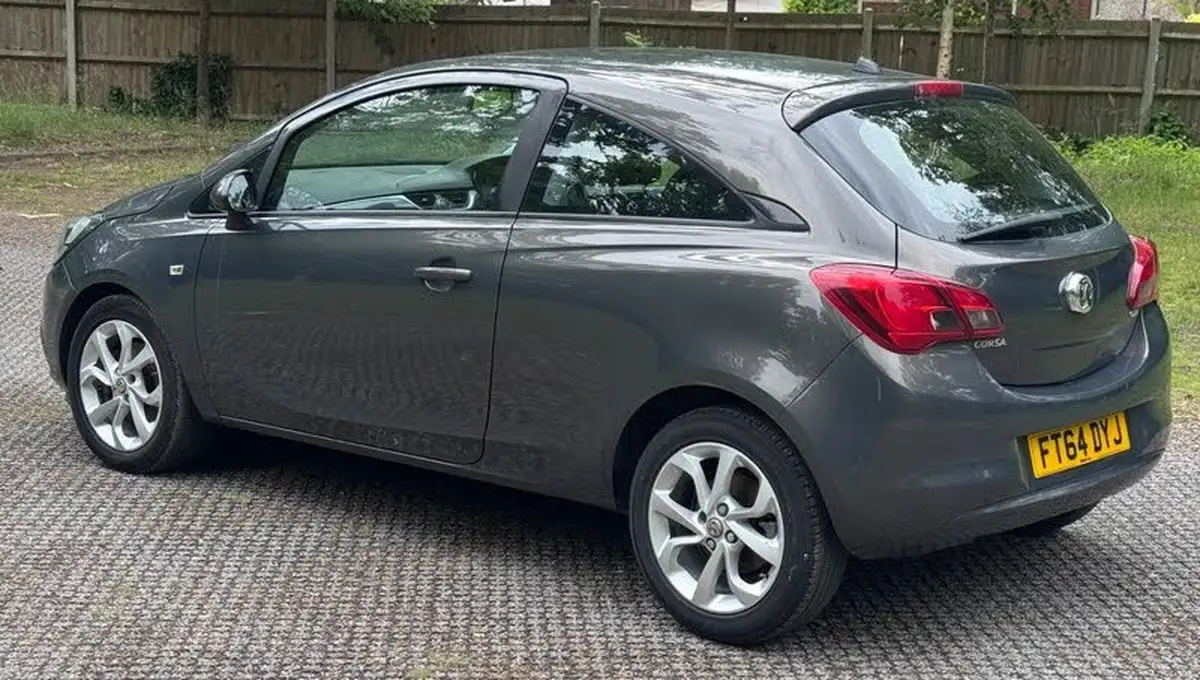 2014-vauxhall-corsa-13cdti-excite-acss-3d-big-3