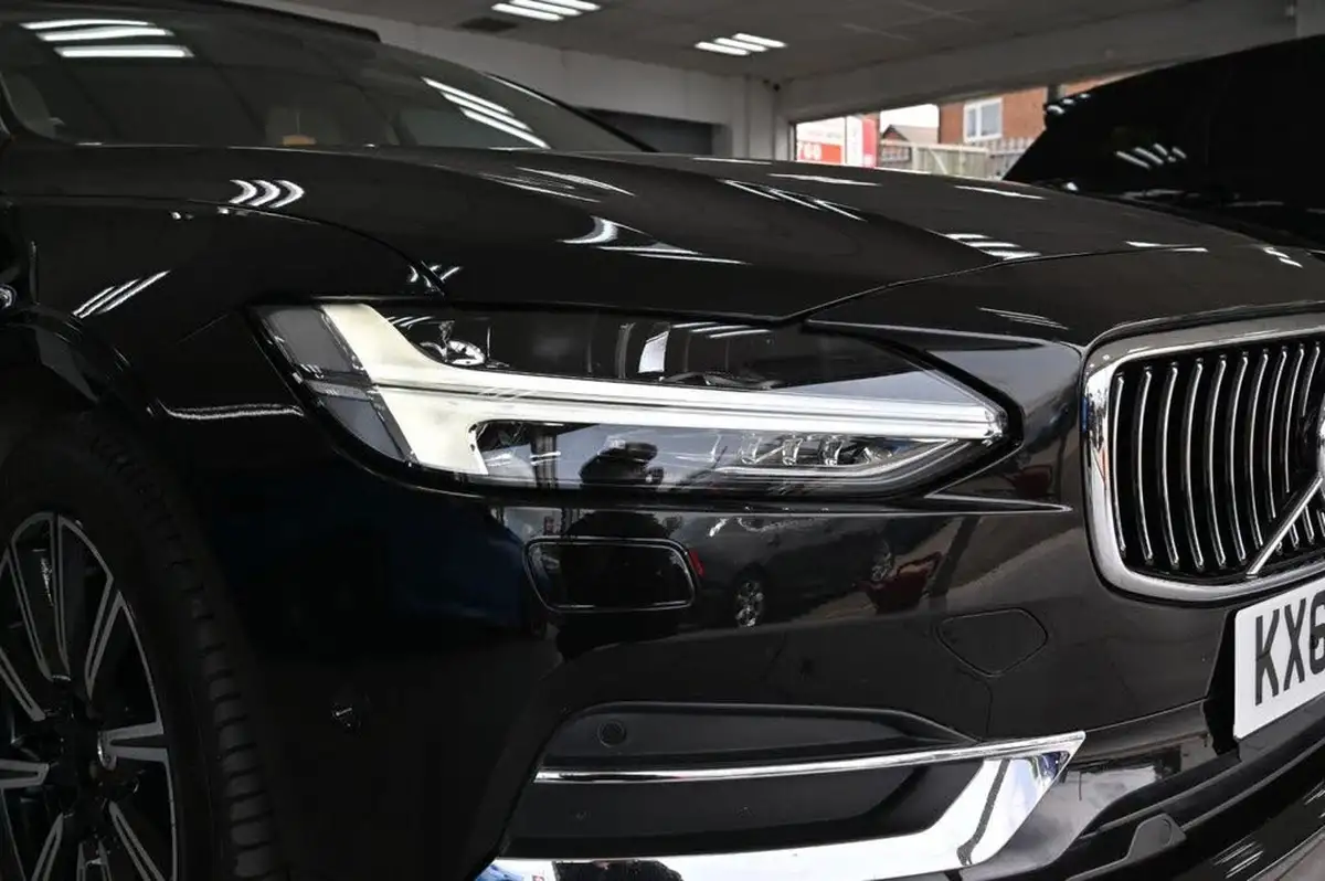 2018-volvo-s90-20td-d5-inscription-4x4-big-35
