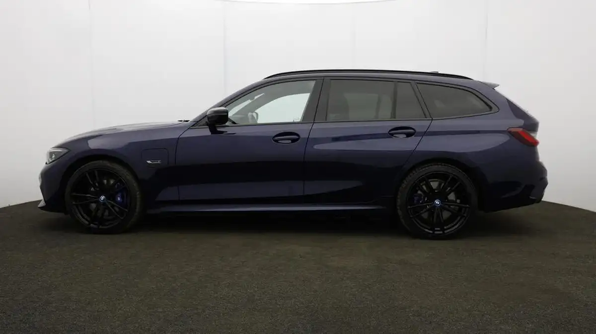 2021-bmw-3-series-20-330e-m-sport-pro-edition-touring-5d-big-71