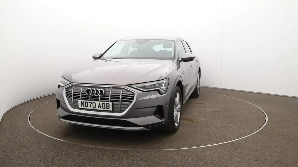 2020-audi-e-tron-50e-technik-big-39