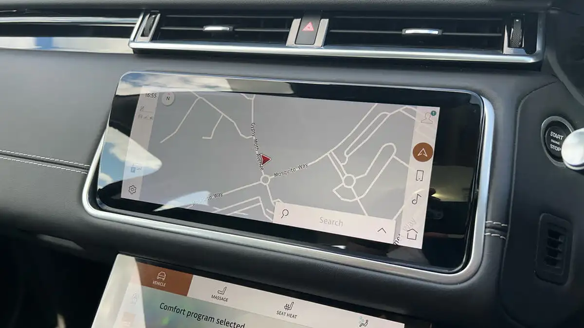 2021-land-rover-range-rover-velar-20-p400e-r-dynamic-hse-big-10