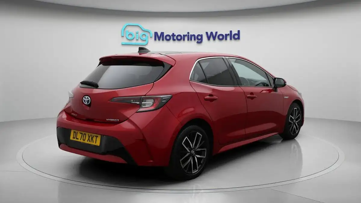 2021-toyota-corolla-18-vvt-i-design-spare-wheel-hatchback-5d-big-7