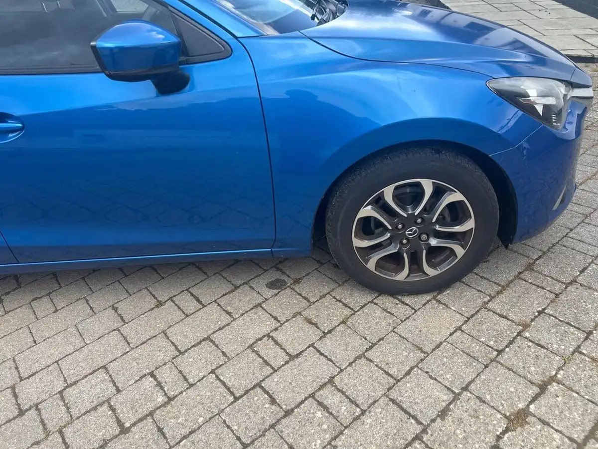 2017-mazda-mazda2-15-sport-nav-90ps-big-13
