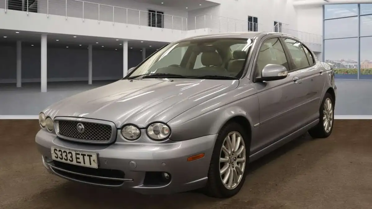 2009-jaguar-x-type-22td-dpf-saloon-4d-auto-big-1