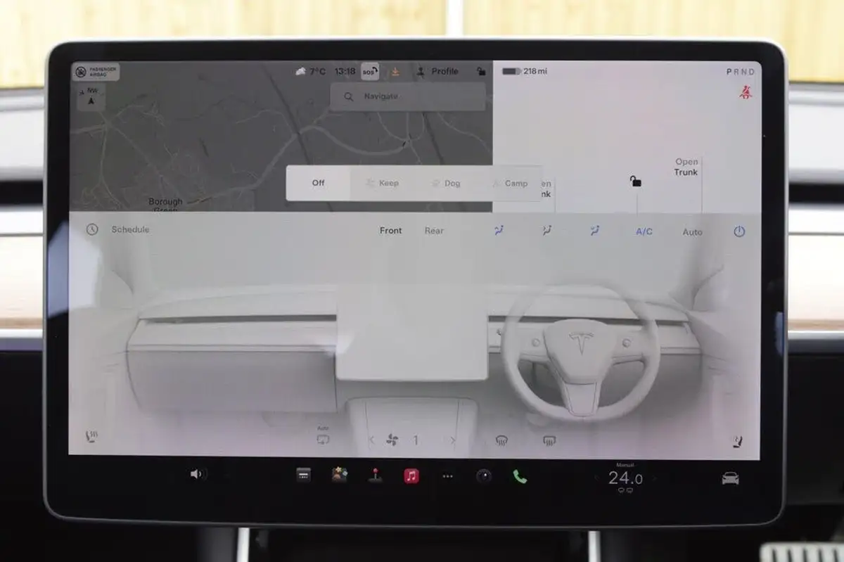 2020-tesla-model-3-e-performance-big-41