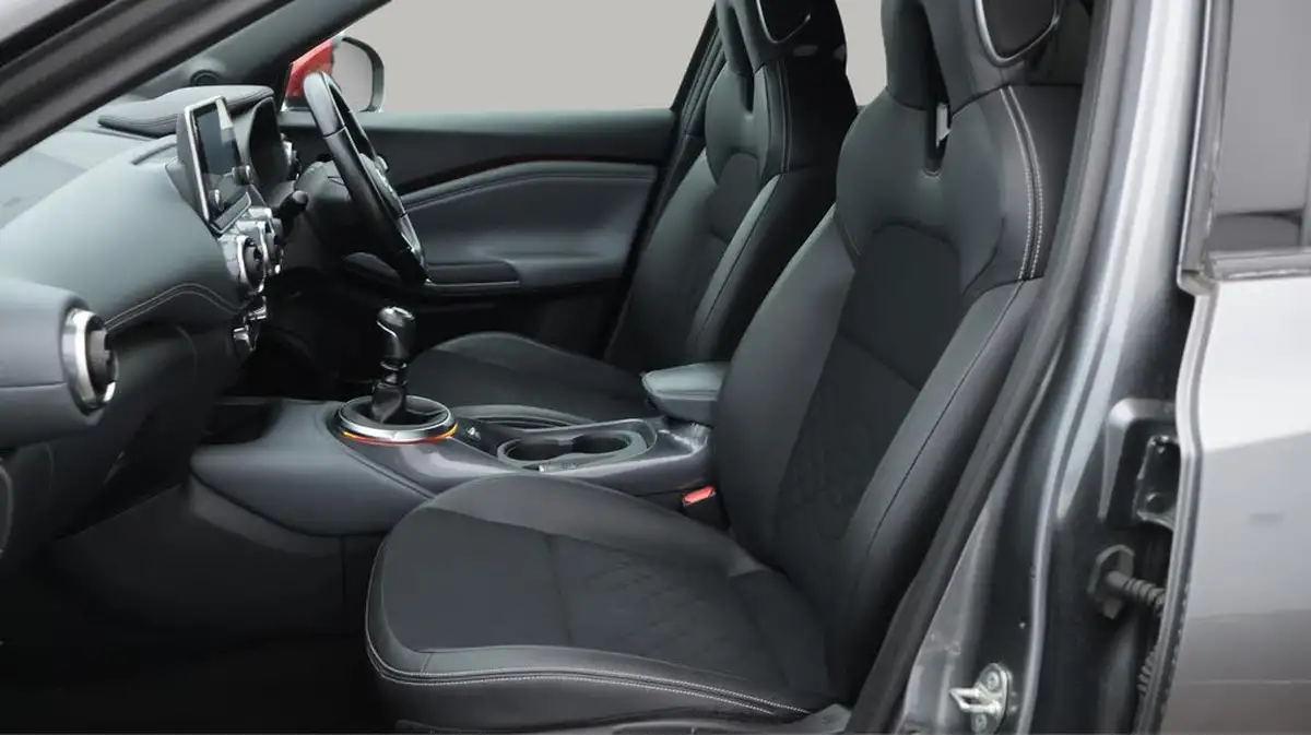 2021-nissan-juke-10-dig-t-tekna-big-14