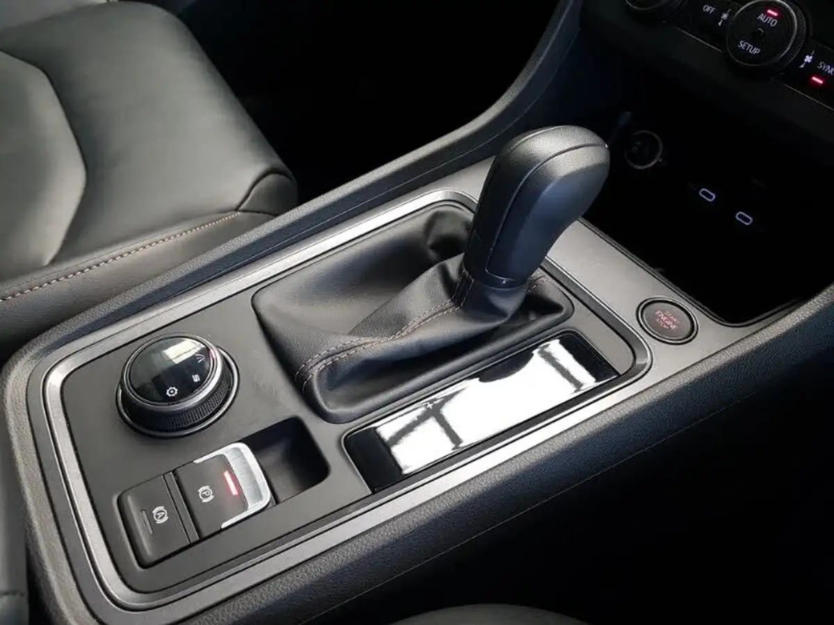 2024-cupra-ateca-15-ecotsi-v2-big-16
