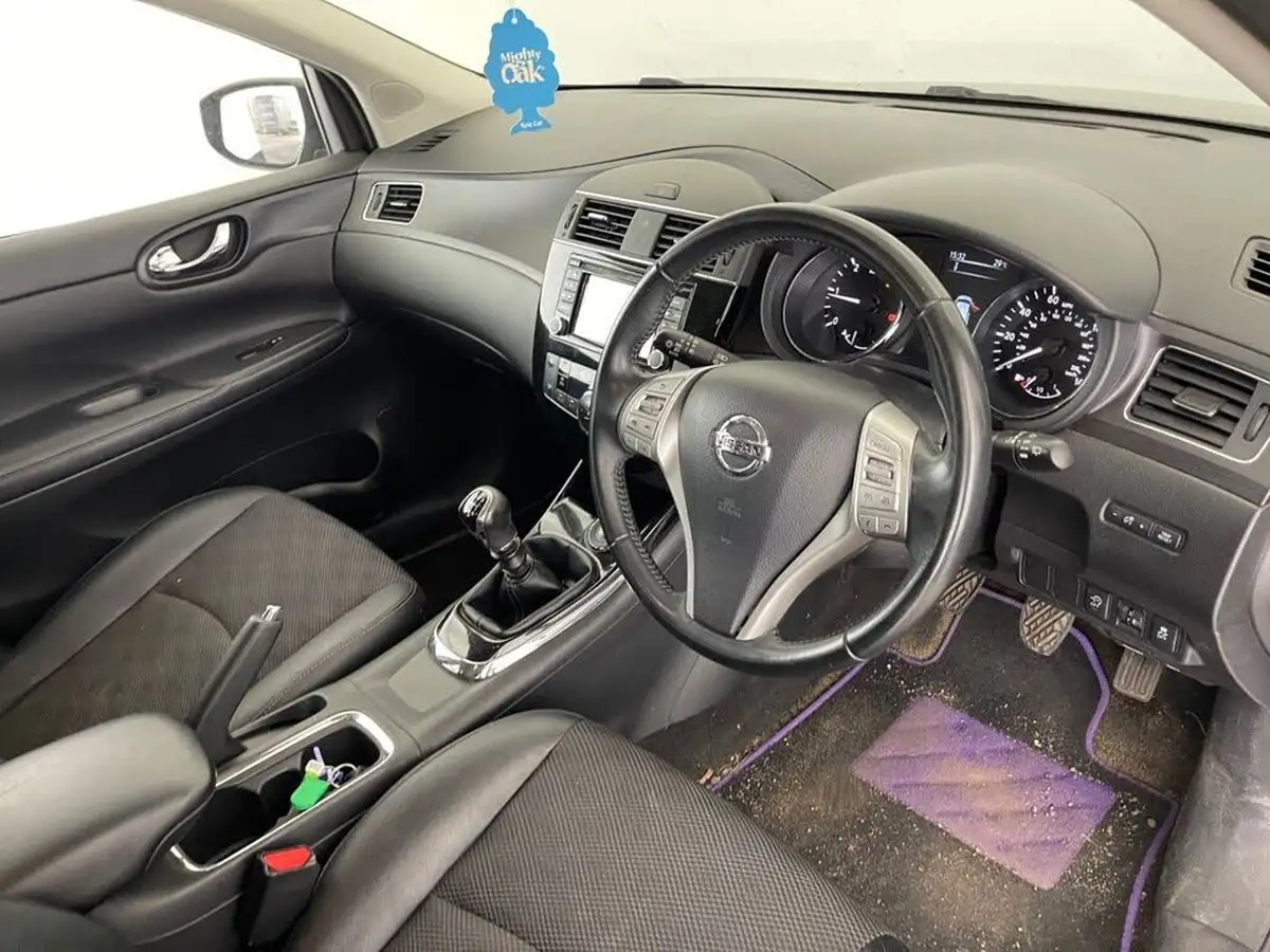 2016-nissan-pulsar-15dci-n-connecta-ss-big-10
