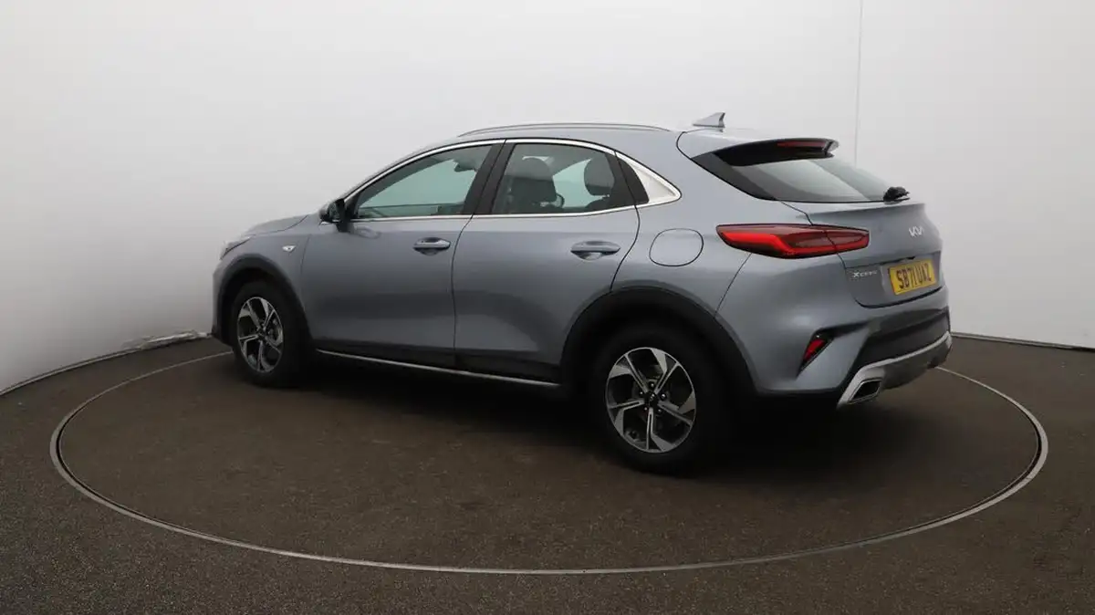 2022-kia-xceed-10-t-gdi-2-big-35