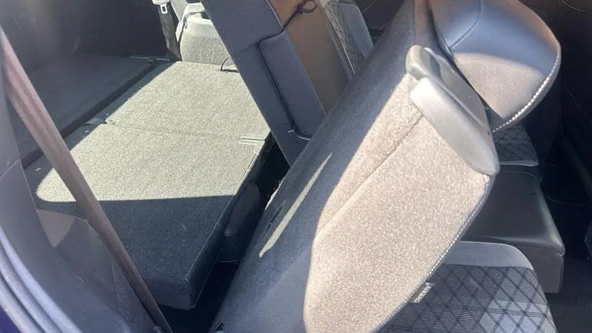 2021-volkswagen-tiguan-allspace-20-tsi-r-line-190ps-big-35