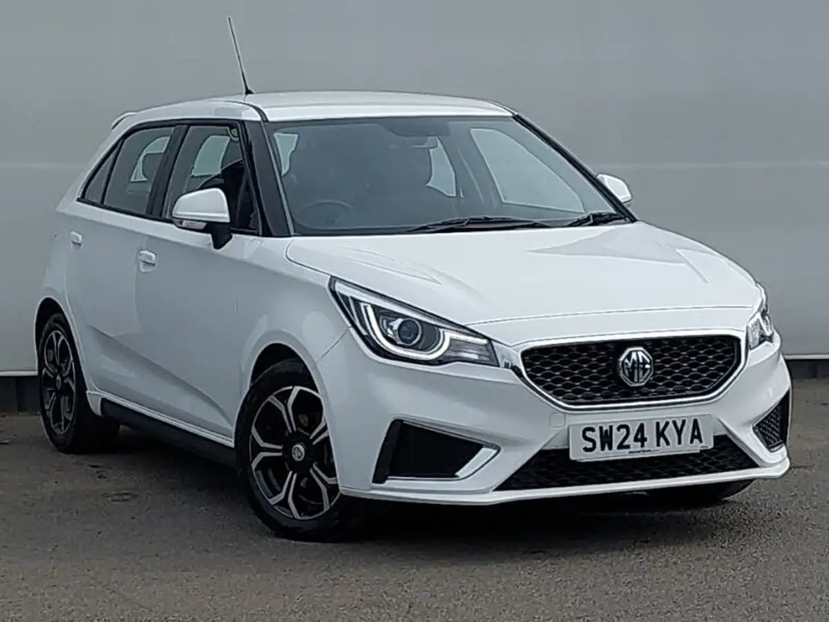 2024-mg-mg3-15-vti-tech-exclusive-nav-big-0