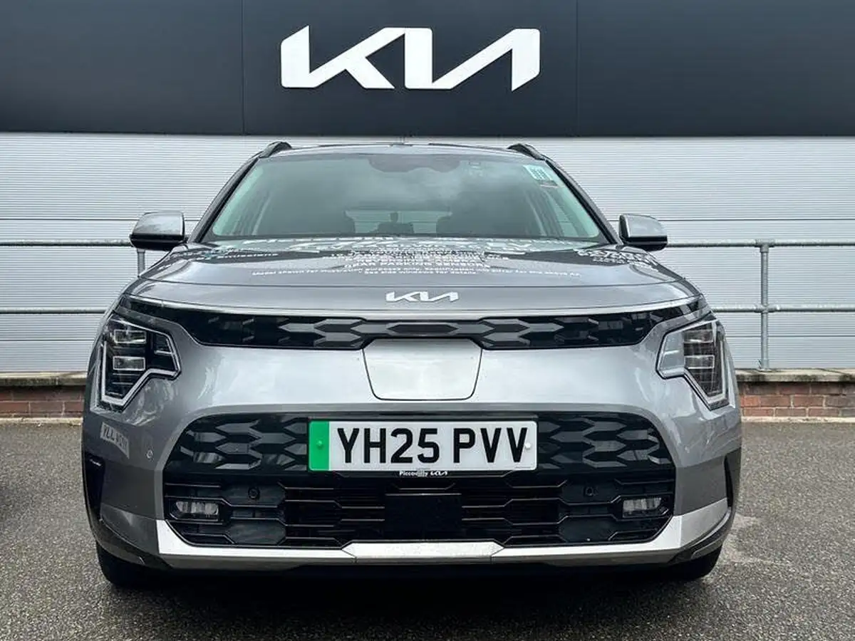 2025-kia-niro-ev-e-4-big-1