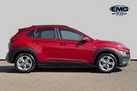 2022-hyundai-kona-10-t-gdi-se-connect-small-2