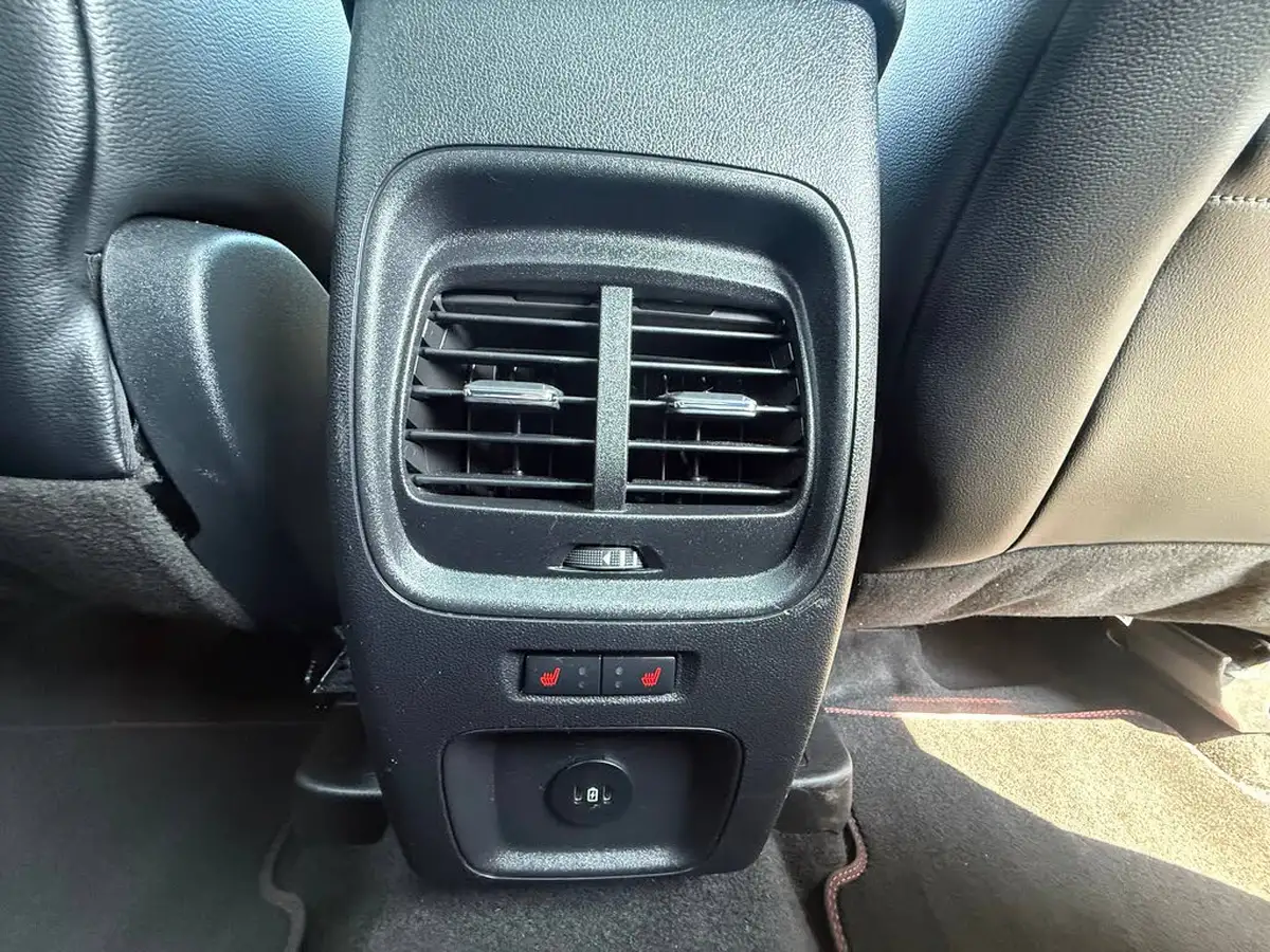 2023-ford-kuga-15t-st-line-x-edition-big-19
