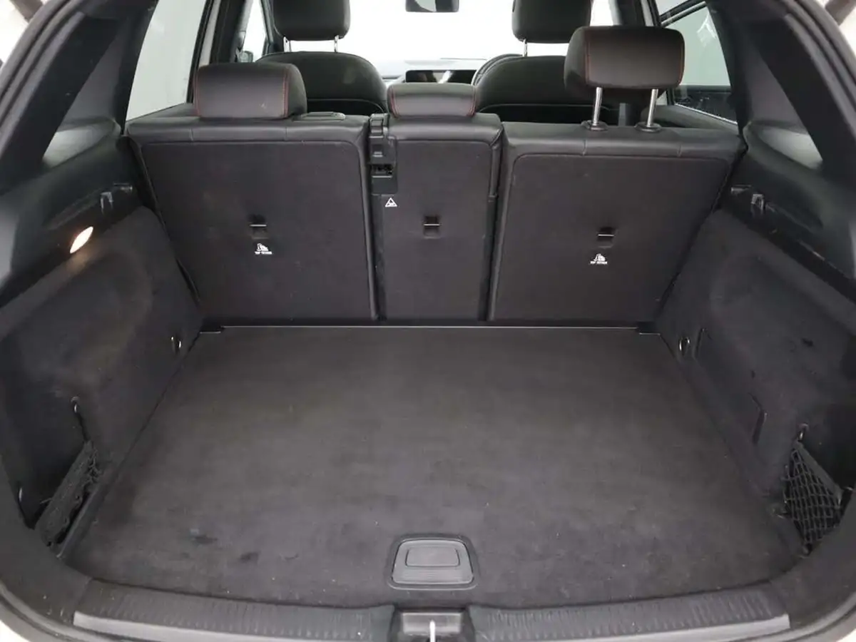 2020-mercedes-benz-b-class-13-b200-amg-line-premium-plus-big-8