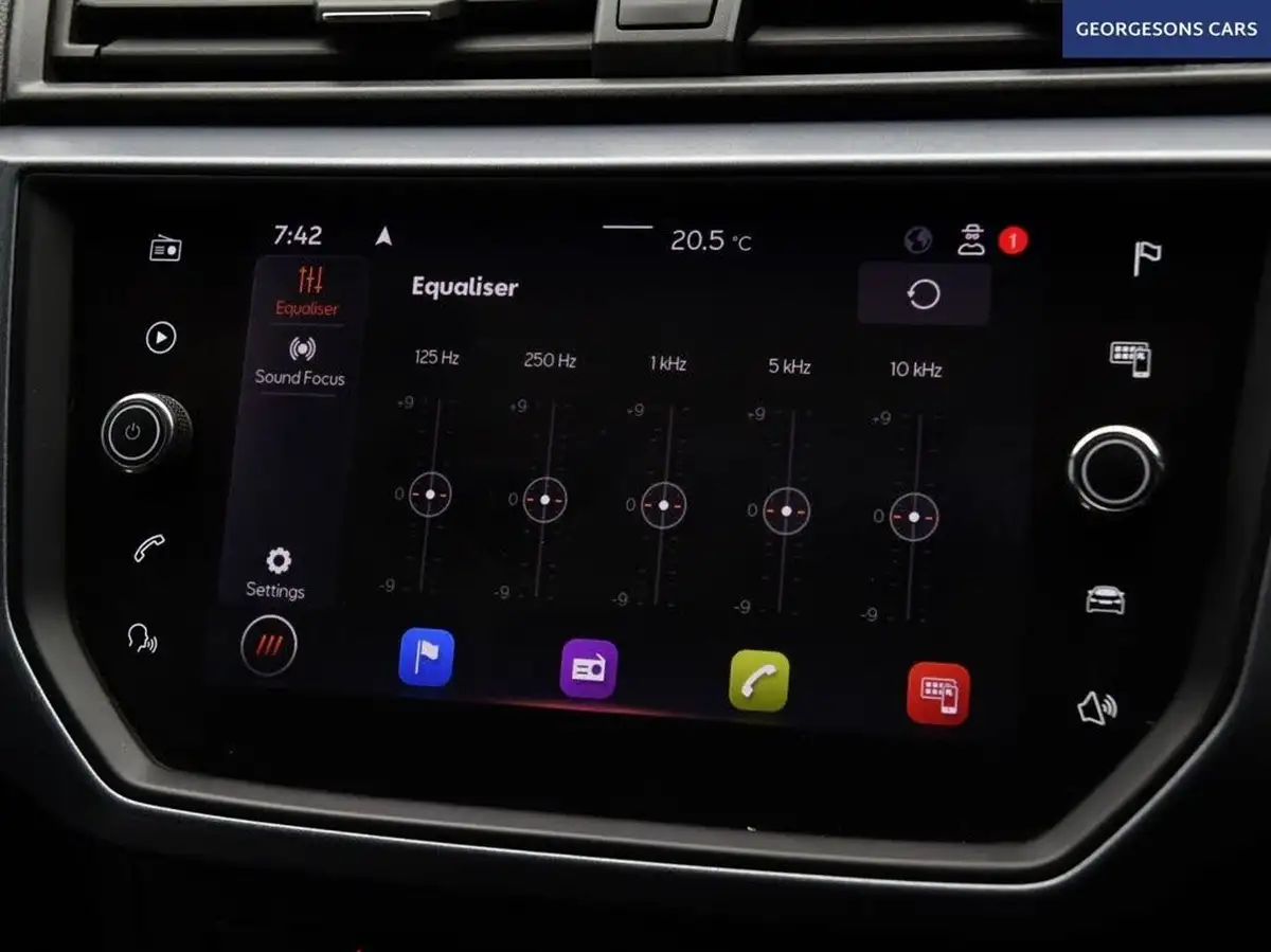 2021-seat-arona-10-tsi-evo-se-technology-big-32