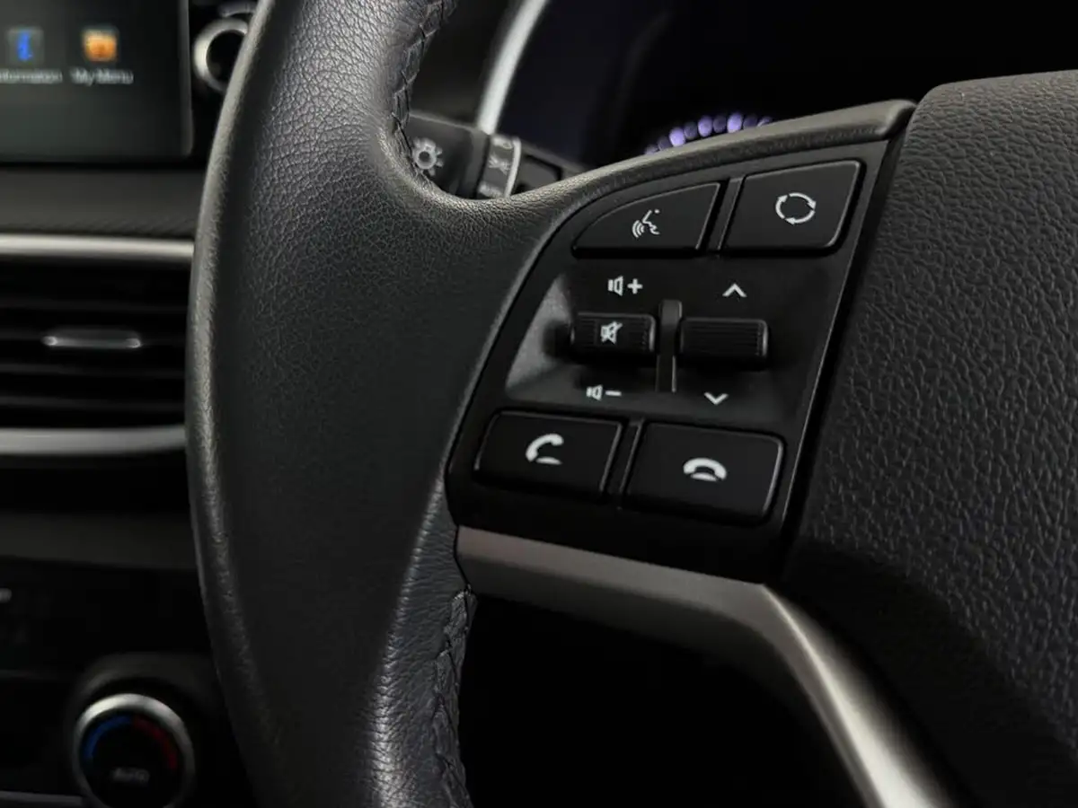 2018-hyundai-tucson-16-gdi-se-nav-big-23