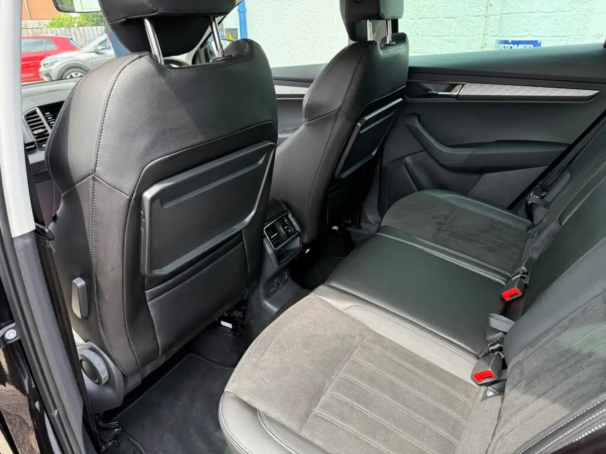 2022-skoda-karoq-15-tsi-se-l-dsg-big-8