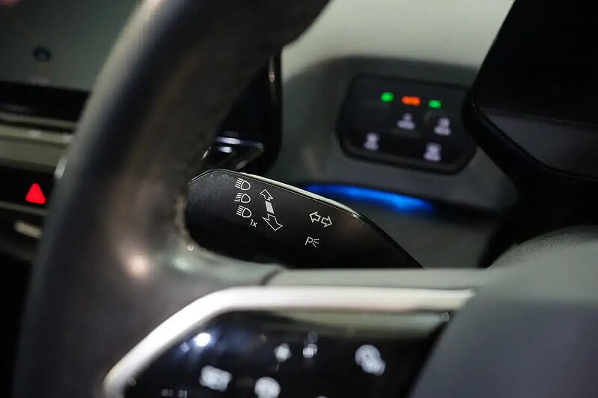 2021-volkswagen-id3-e-life-150ps-45kwh-pure-performance-big-40