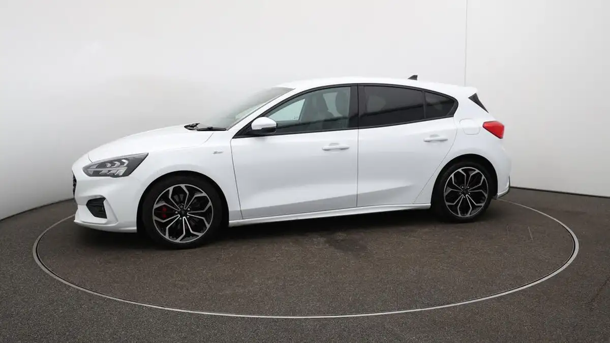 2020-ford-focus-20-st-line-x-hatchback-big-65