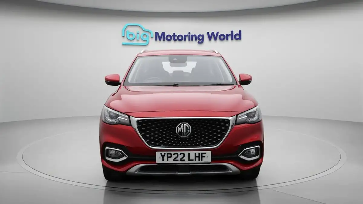 2022-mg-hs-15t-gdi-excite-162ps-dct-big-2