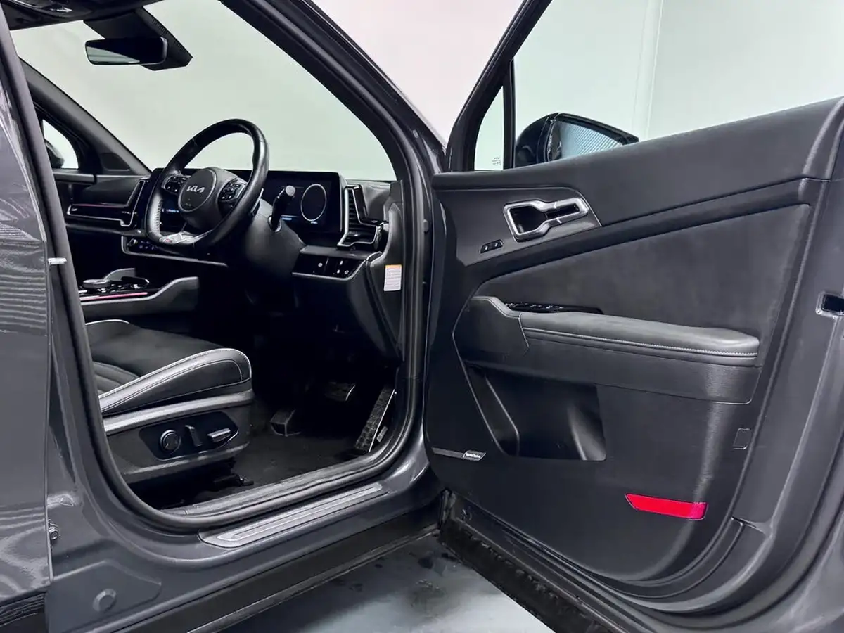 2022-kia-sportage-16-t-gdi-gt-line-s-261bhp-awd-phev-1598cc-auto-big-16