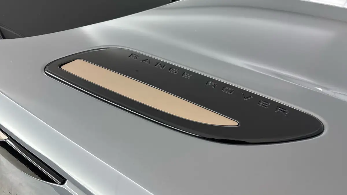 2023-land-rover-range-rover-velar-20-d200-dynamic-se-big-24