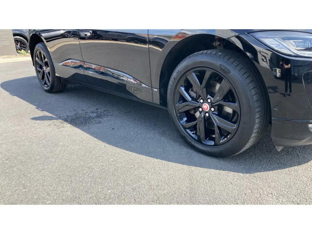 2019-jaguar-i-pace-ev400-se-big-33